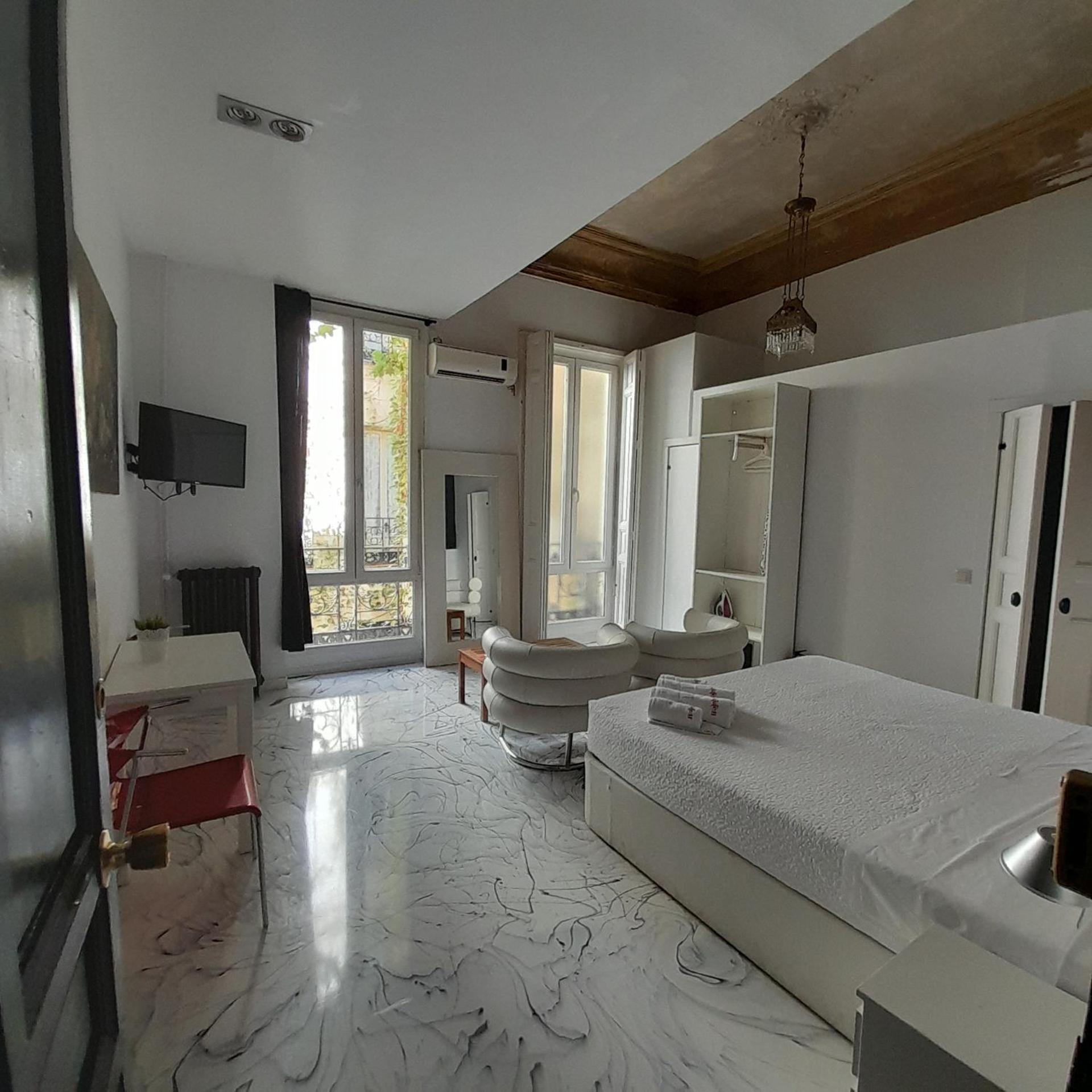 Apartamentos Matute 11 Мадрид Екстериор снимка