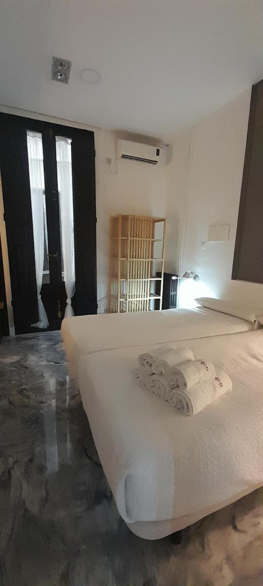 Apartamentos Matute 11 Мадрид Екстериор снимка